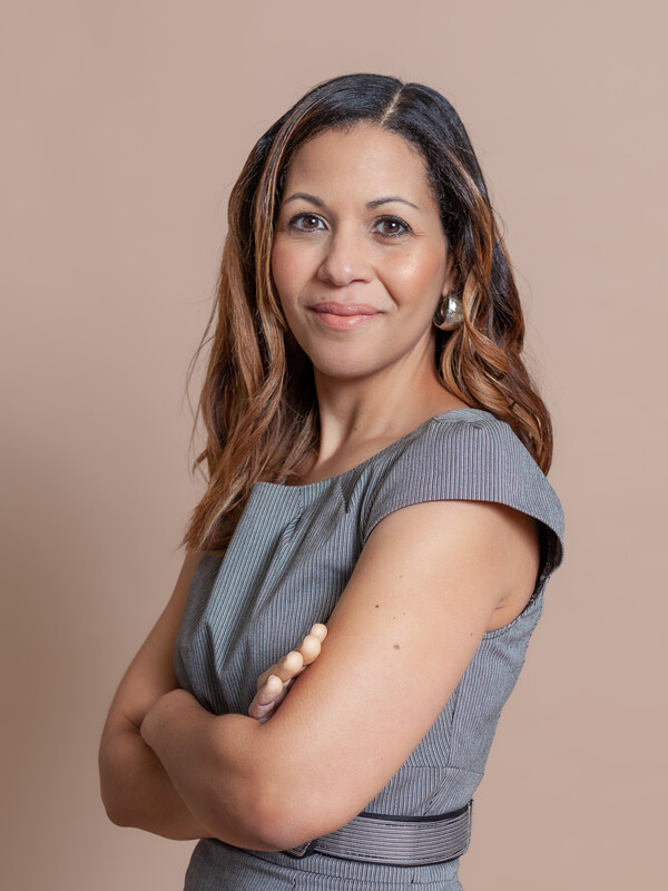 Prof Debra Thompson