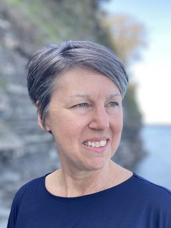 Dr. Stephanie Nixon