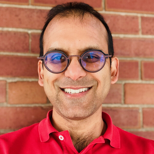 Dr. Sacha Agrawal